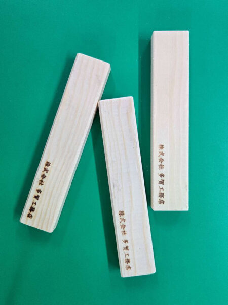 川西市の工務店のマグネットノベルティ