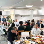 川西市　リフォーム店　社内イベントの様子