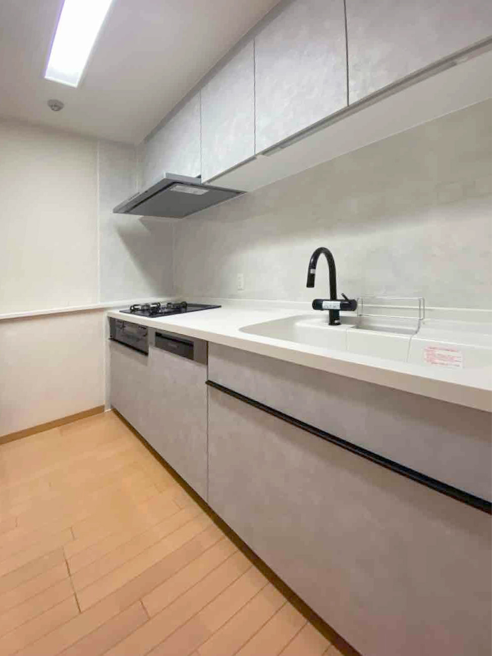 水栓や食洗機などのパーツにもこだわったキッチンリフォーム アイキャッチ画像