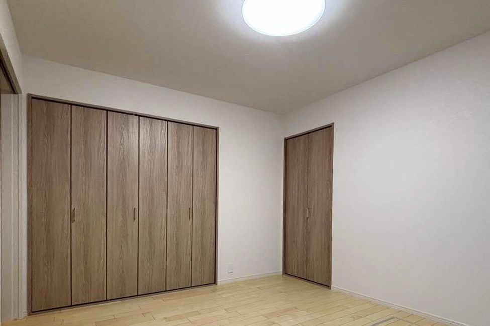 押し入れは使い勝手のいいいクローゼットへ