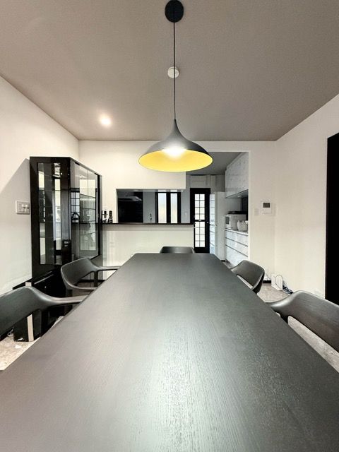 ダイニングを彩るこだわりのペンダント